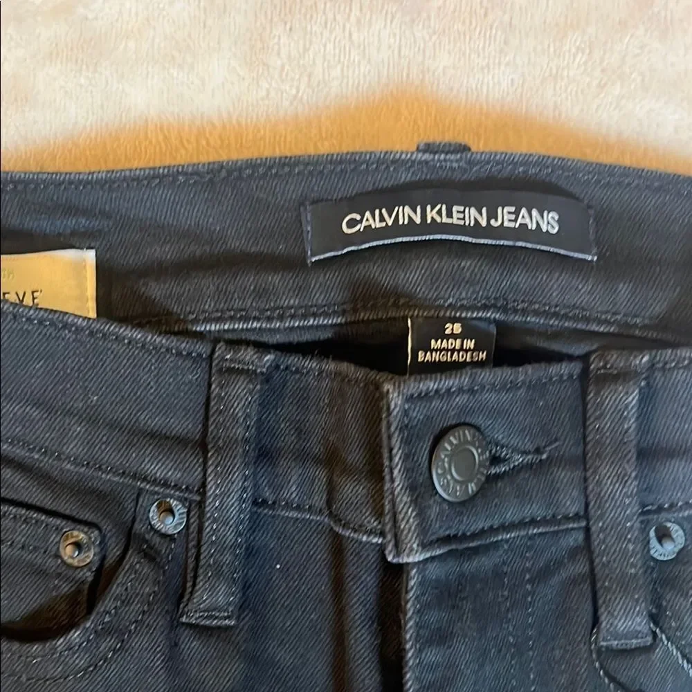 Calvin Klein Women’s Black Skinny Fit Denim Jeans Size 25 NWT